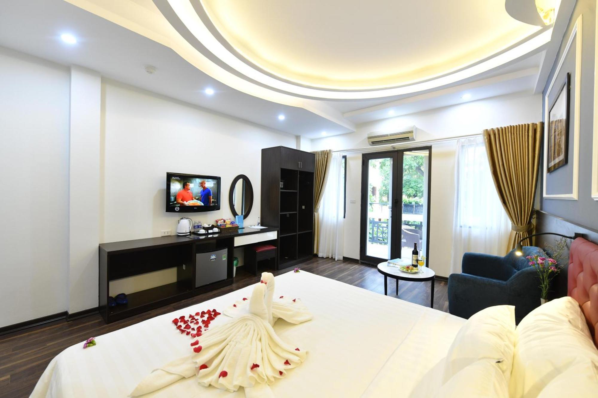 Elpis Grand Отель 3*